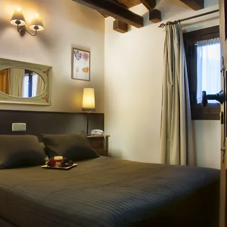 Guest house Hostal Alfonso XII By Toledo Ap